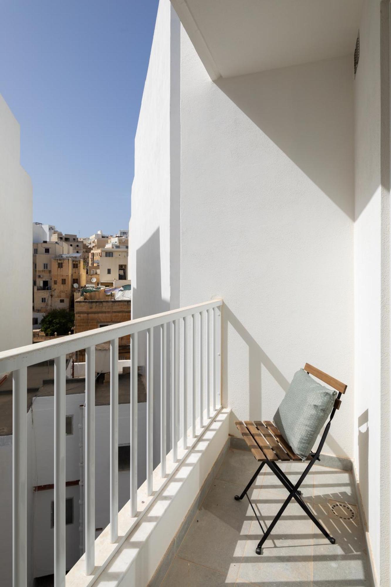 Gzira Edka Suites - Modern Sunlit 2Bd Apartments With Balconies - Close To Sliema Promenade, St Julian'S & St Georges Bay מראה חיצוני תמונה