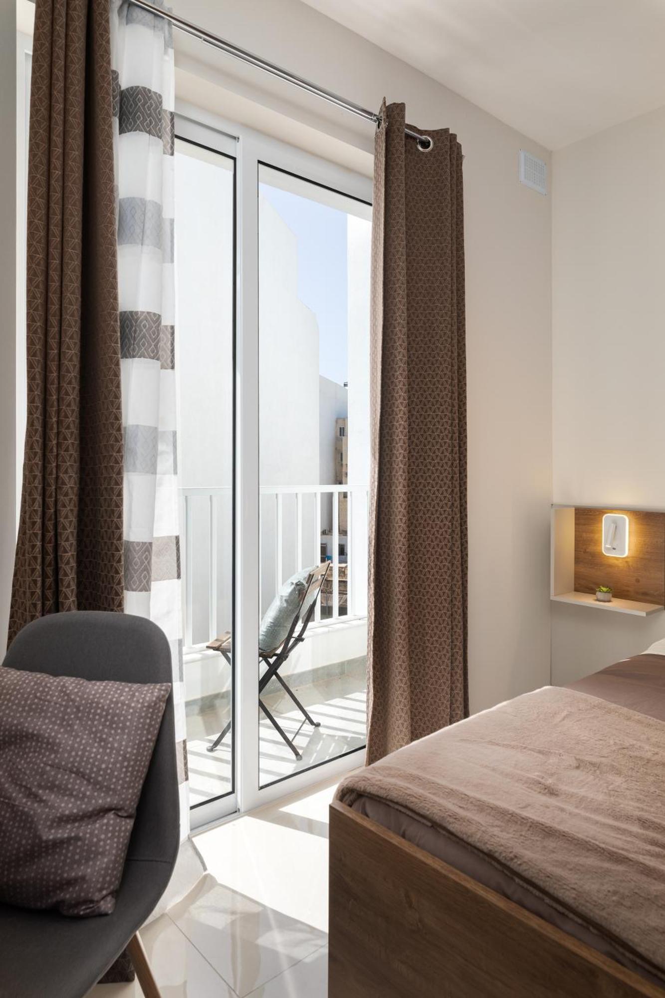 Gzira Edka Suites - Modern Sunlit 2Bd Apartments With Balconies - Close To Sliema Promenade, St Julian'S & St Georges Bay מראה חיצוני תמונה
