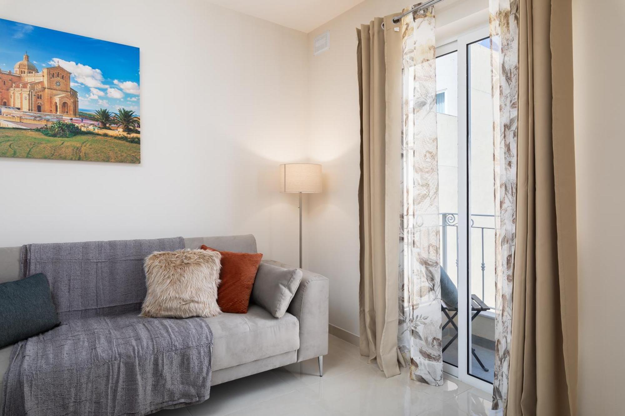 Gzira Edka Suites - Modern Sunlit 2Bd Apartments With Balconies - Close To Sliema Promenade, St Julian'S & St Georges Bay מראה חיצוני תמונה