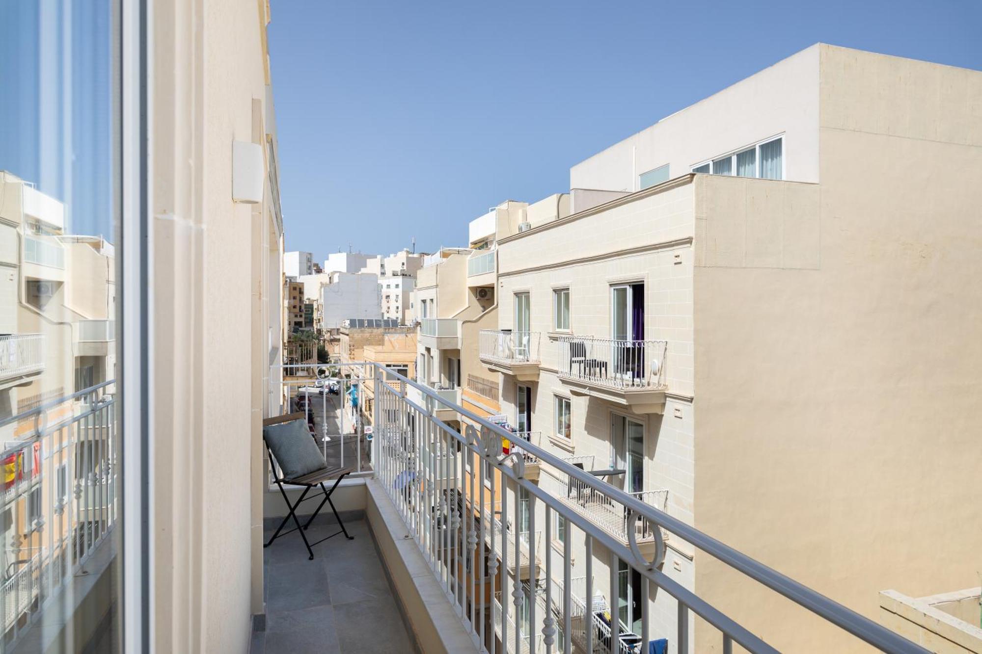 Gzira Edka Suites - Modern Sunlit 2Bd Apartments With Balconies - Close To Sliema Promenade, St Julian'S & St Georges Bay מראה חיצוני תמונה