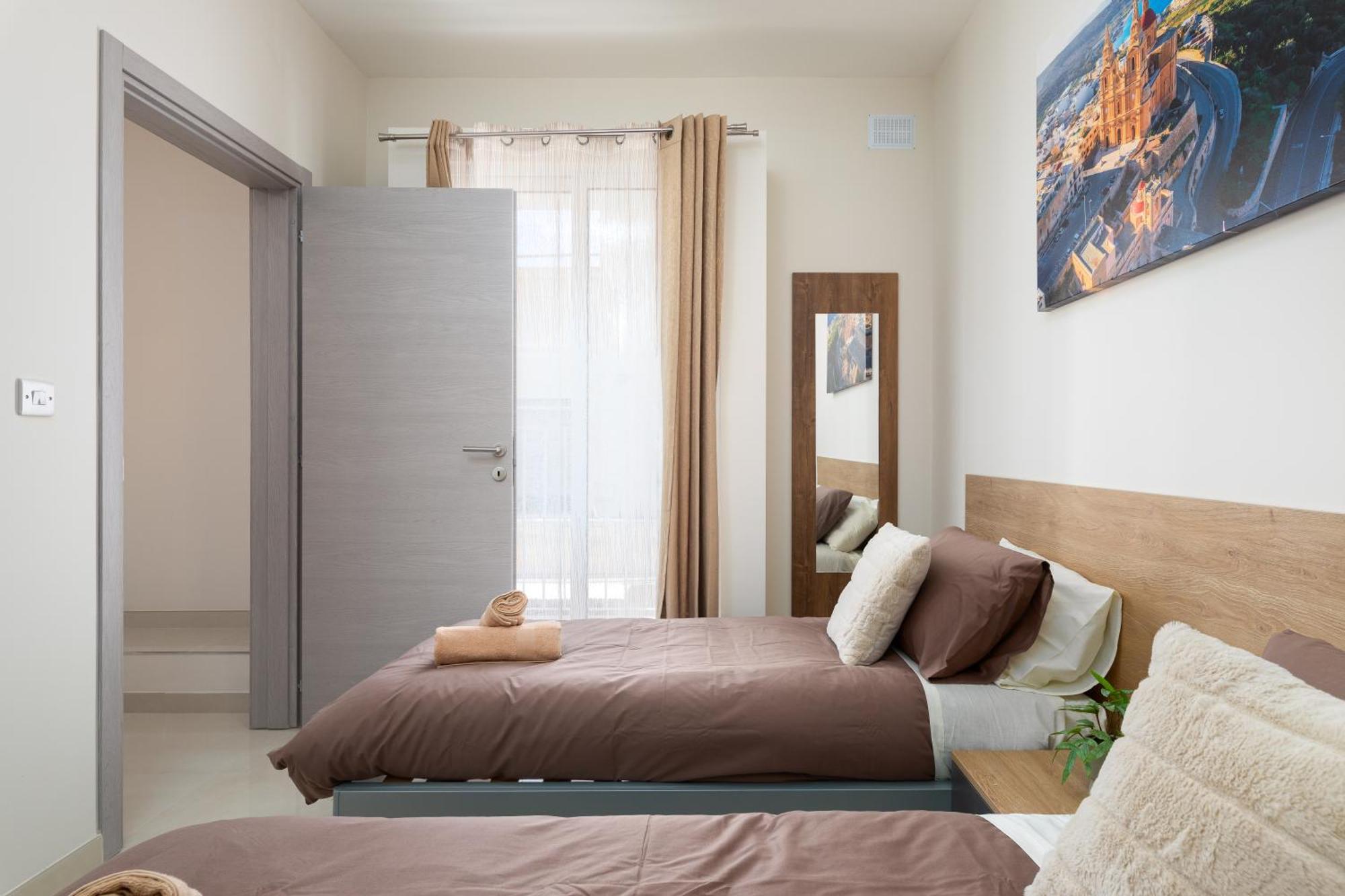 Gzira Edka Suites - Modern Sunlit 2Bd Apartments With Balconies - Close To Sliema Promenade, St Julian'S & St Georges Bay מראה חיצוני תמונה