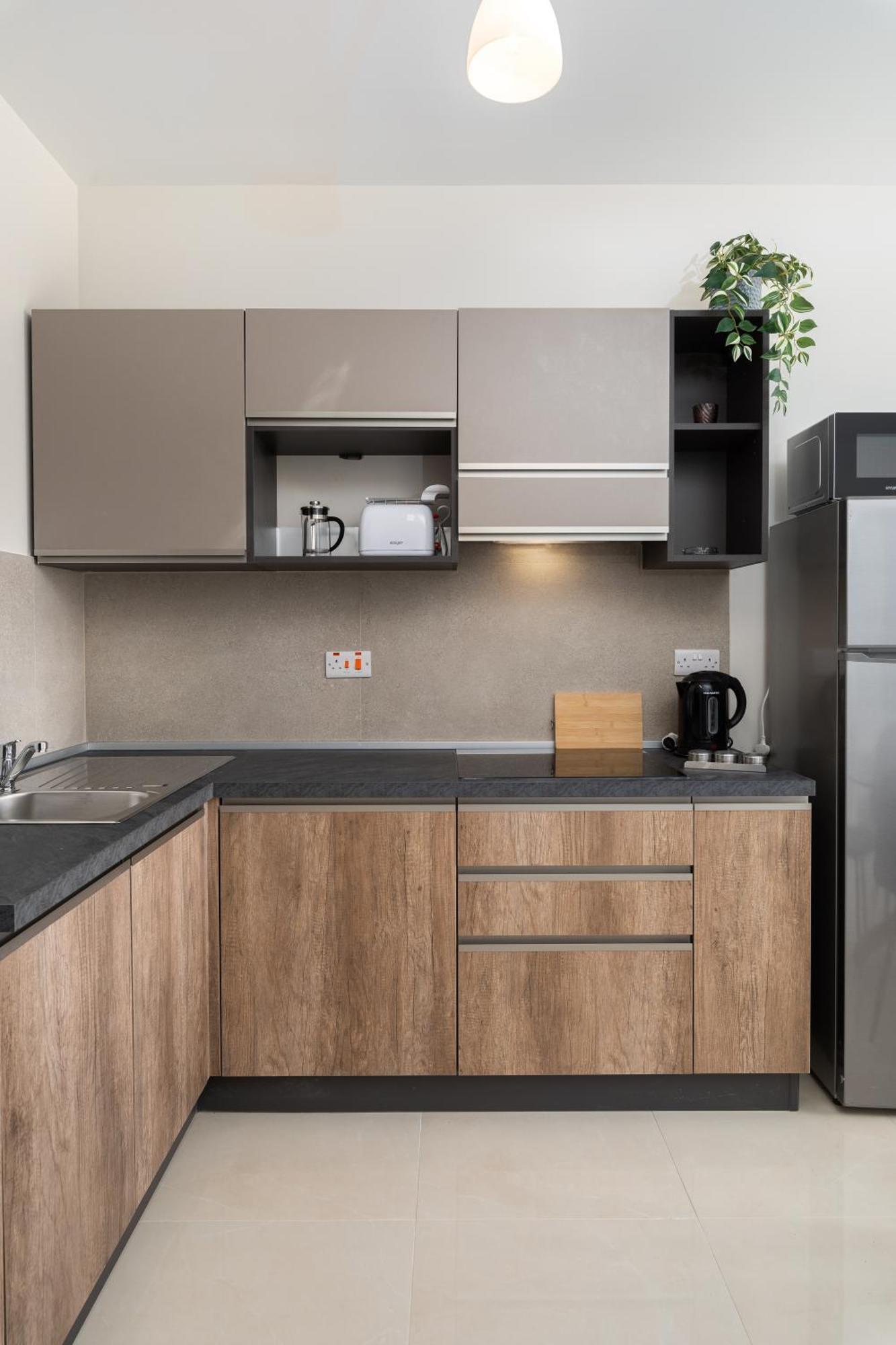 Gzira Edka Suites - Modern Sunlit 2Bd Apartments With Balconies - Close To Sliema Promenade, St Julian'S & St Georges Bay מראה חיצוני תמונה