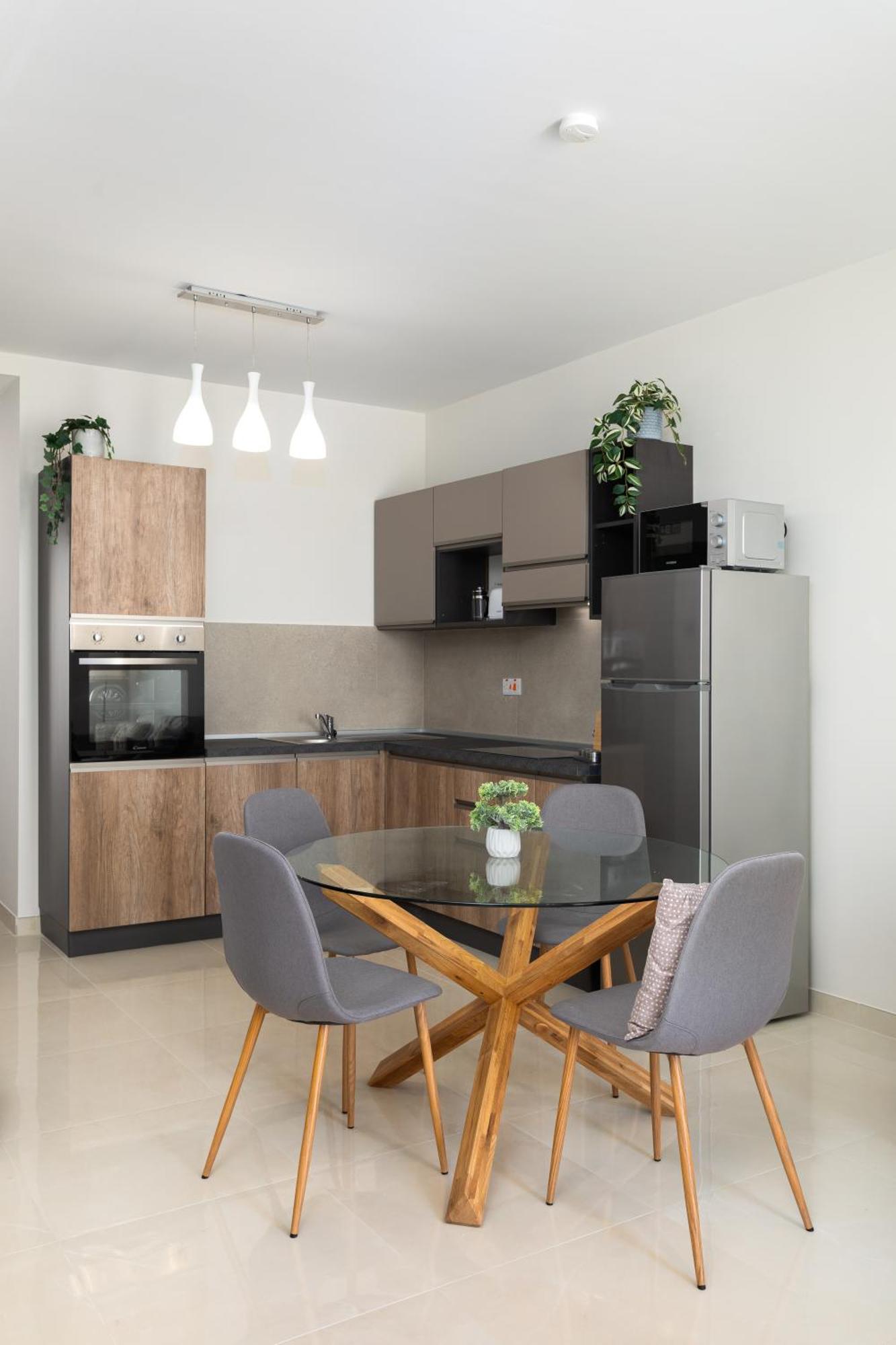 Gzira Edka Suites - Modern Sunlit 2Bd Apartments With Balconies - Close To Sliema Promenade, St Julian'S & St Georges Bay מראה חיצוני תמונה